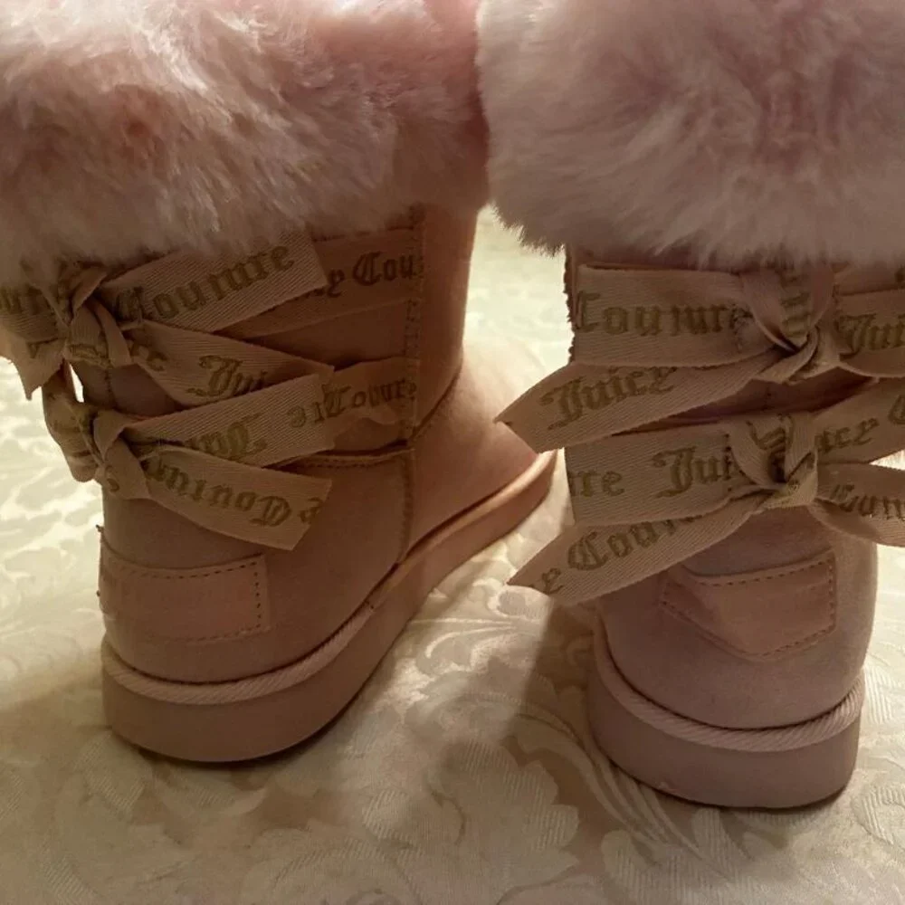 Juicy Couture Women's Pink Fur Winter Boots - SZ 6 - NEW; No Box
